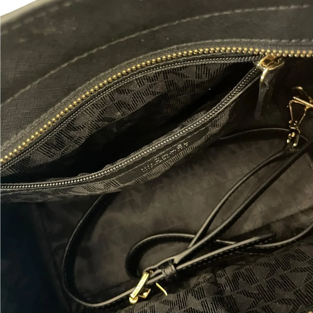 Michael Kors Black Studded Saffiano Leather‎ Satchel Crossbody Medium Purse Bag